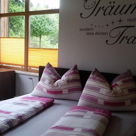 Ferienwohnung Bettina แบร์ก อิม เดราทาล ภายนอก รูปภาพ