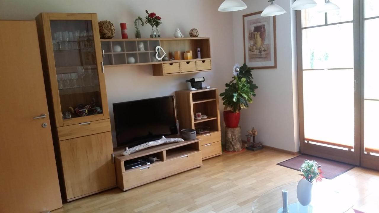 Ferienwohnung Bettina แบร์ก อิม เดราทาล ภายนอก รูปภาพ
